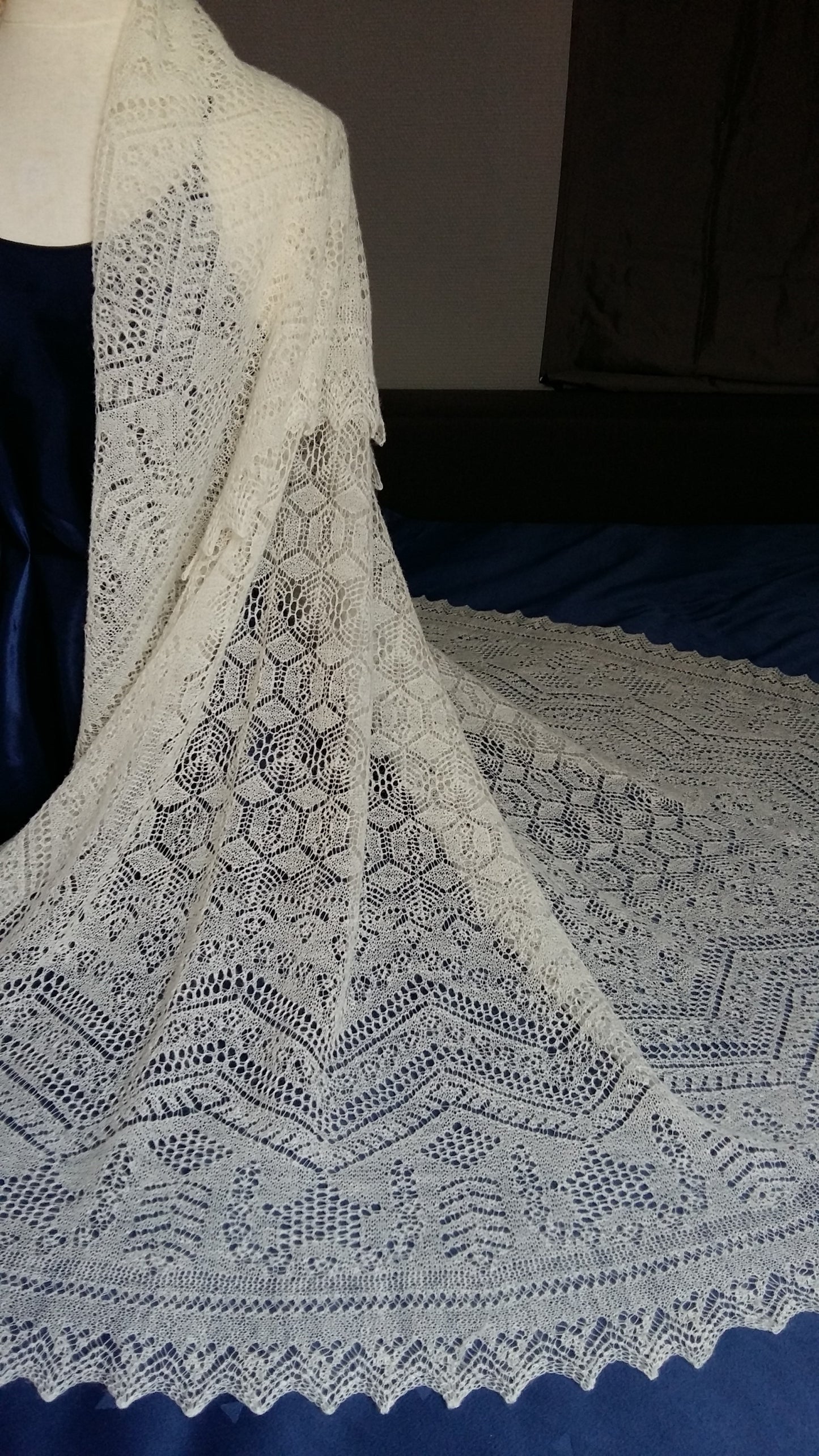 Shetland Stars Square Shawl ENG PDF