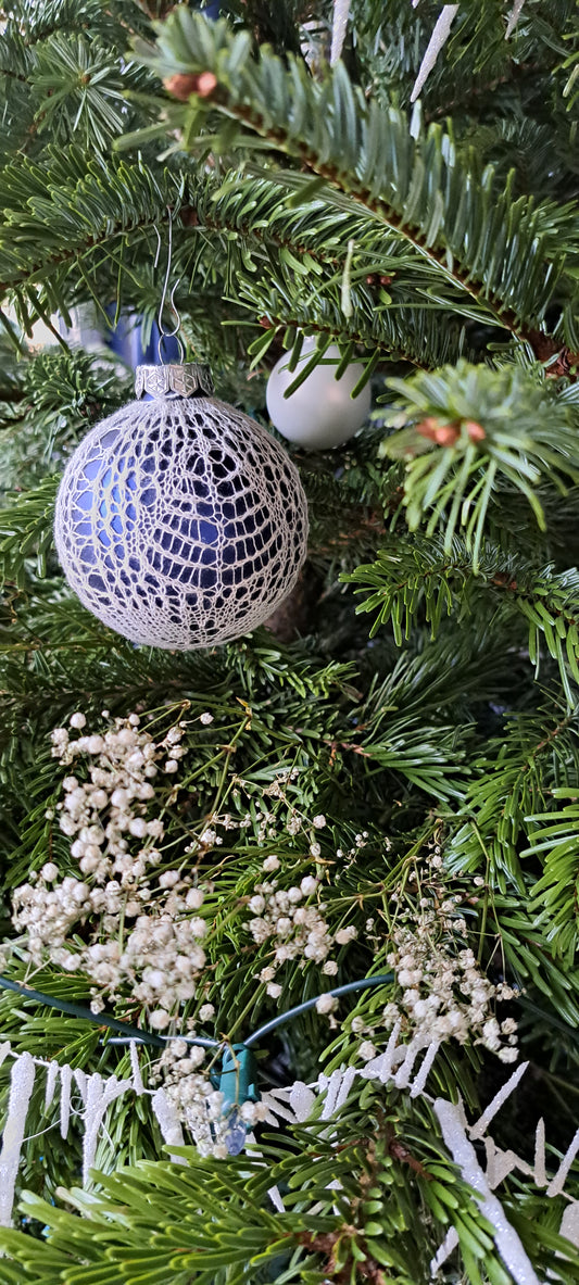 Boom, a lace bauble ENG PDF