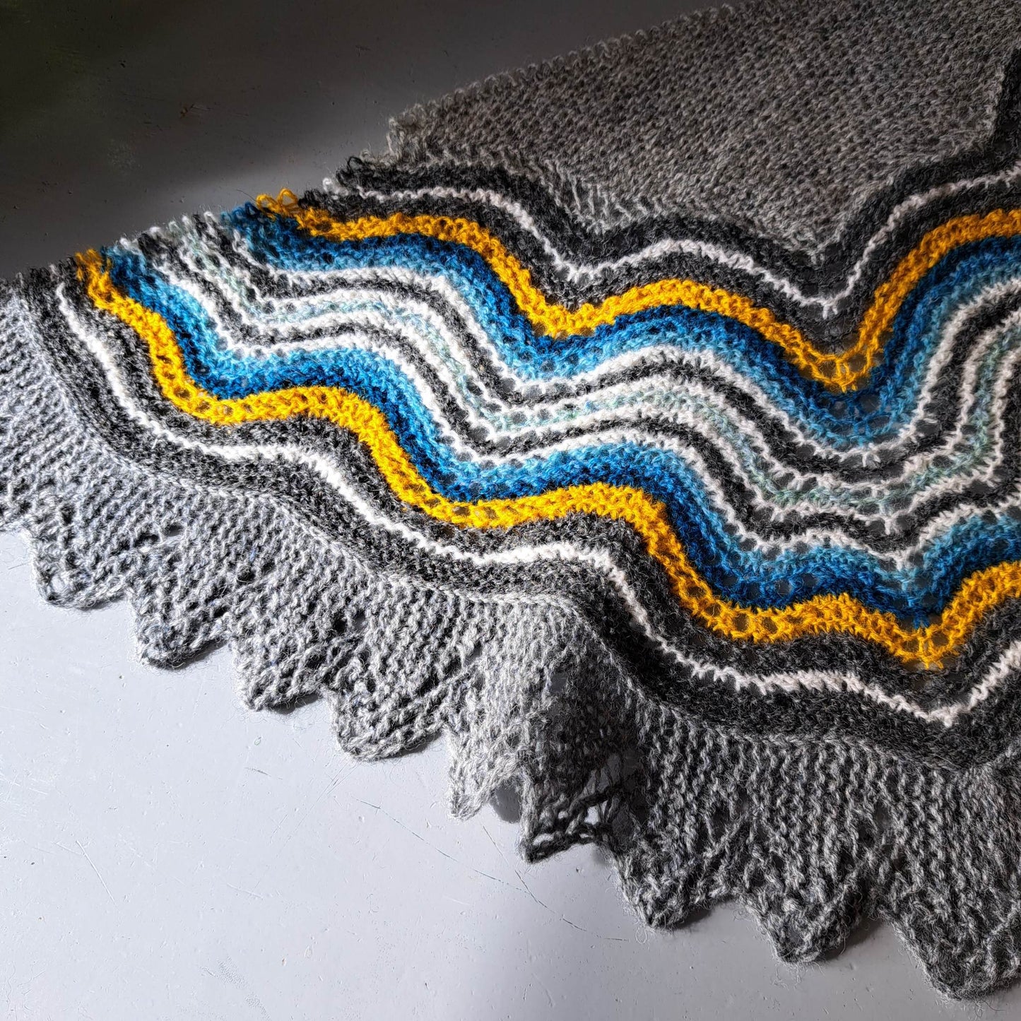 Hamnavoe Hap (mini triangle) ENG