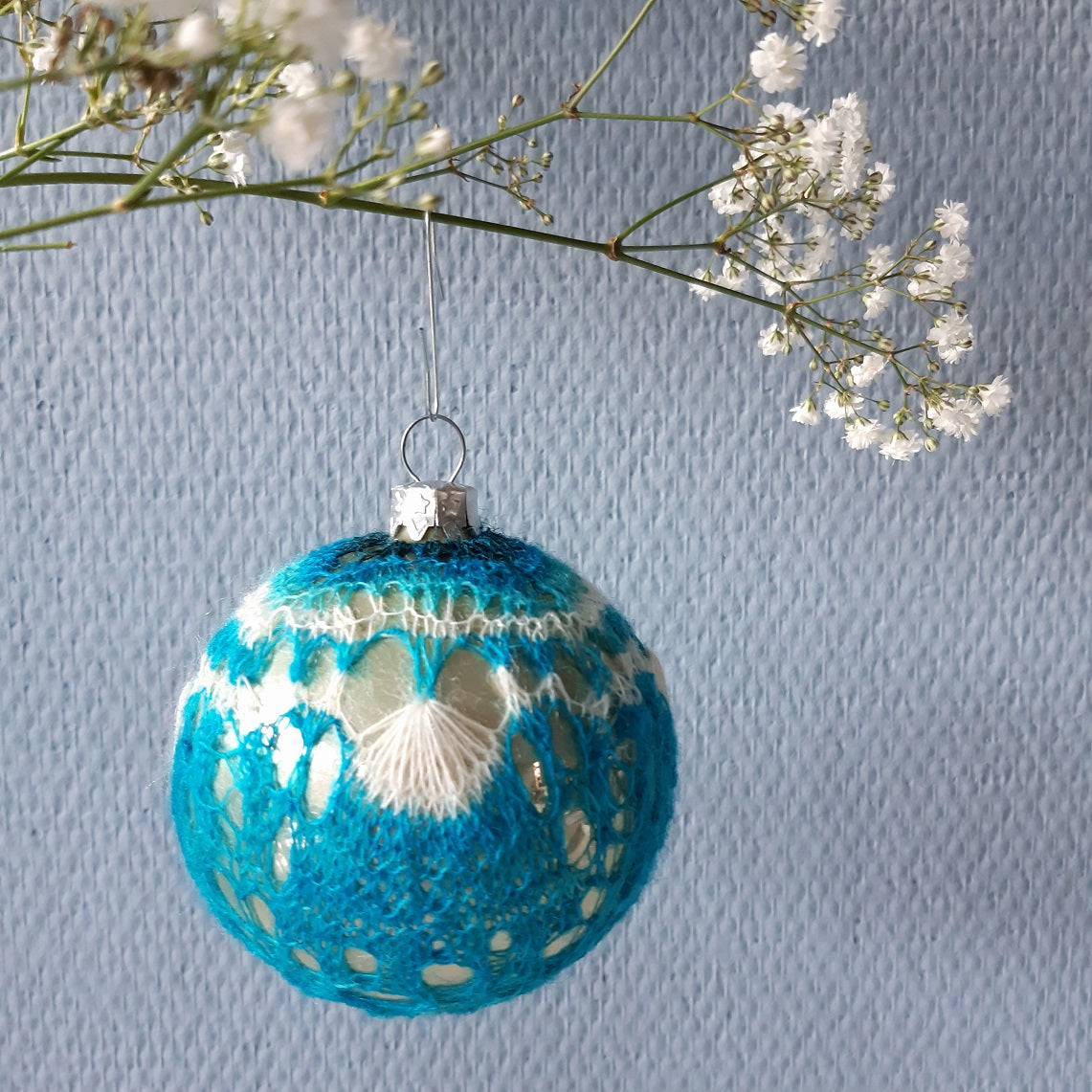 Ocean, a Fine Shetland Lace bauble, PDF.