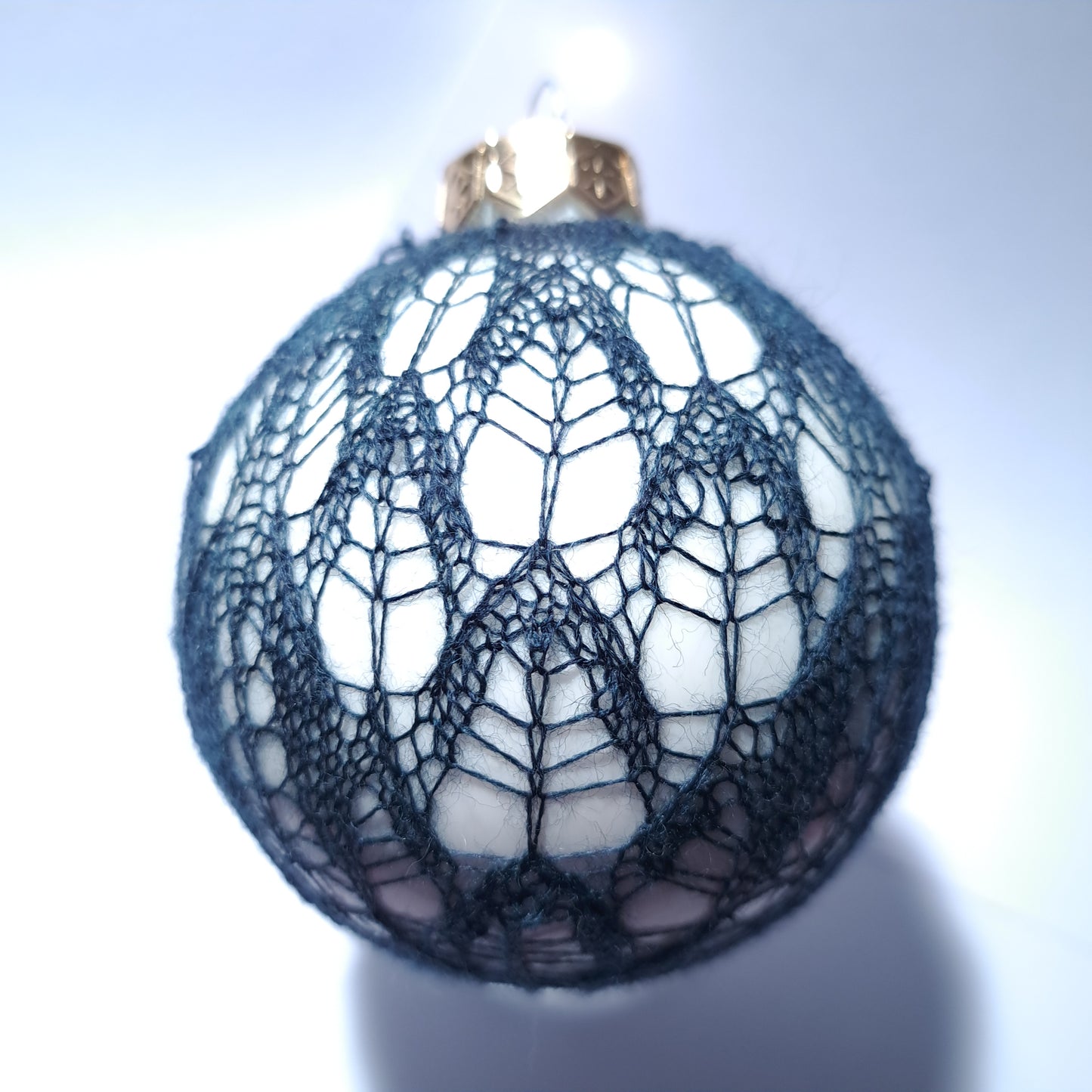 Wâld, a lace bauble PDF ENG